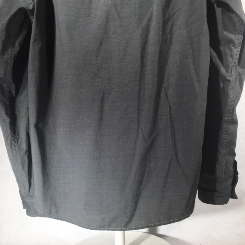 Long-sleeve slim dress shirt shiny buttons soft - Picture 3 of 6